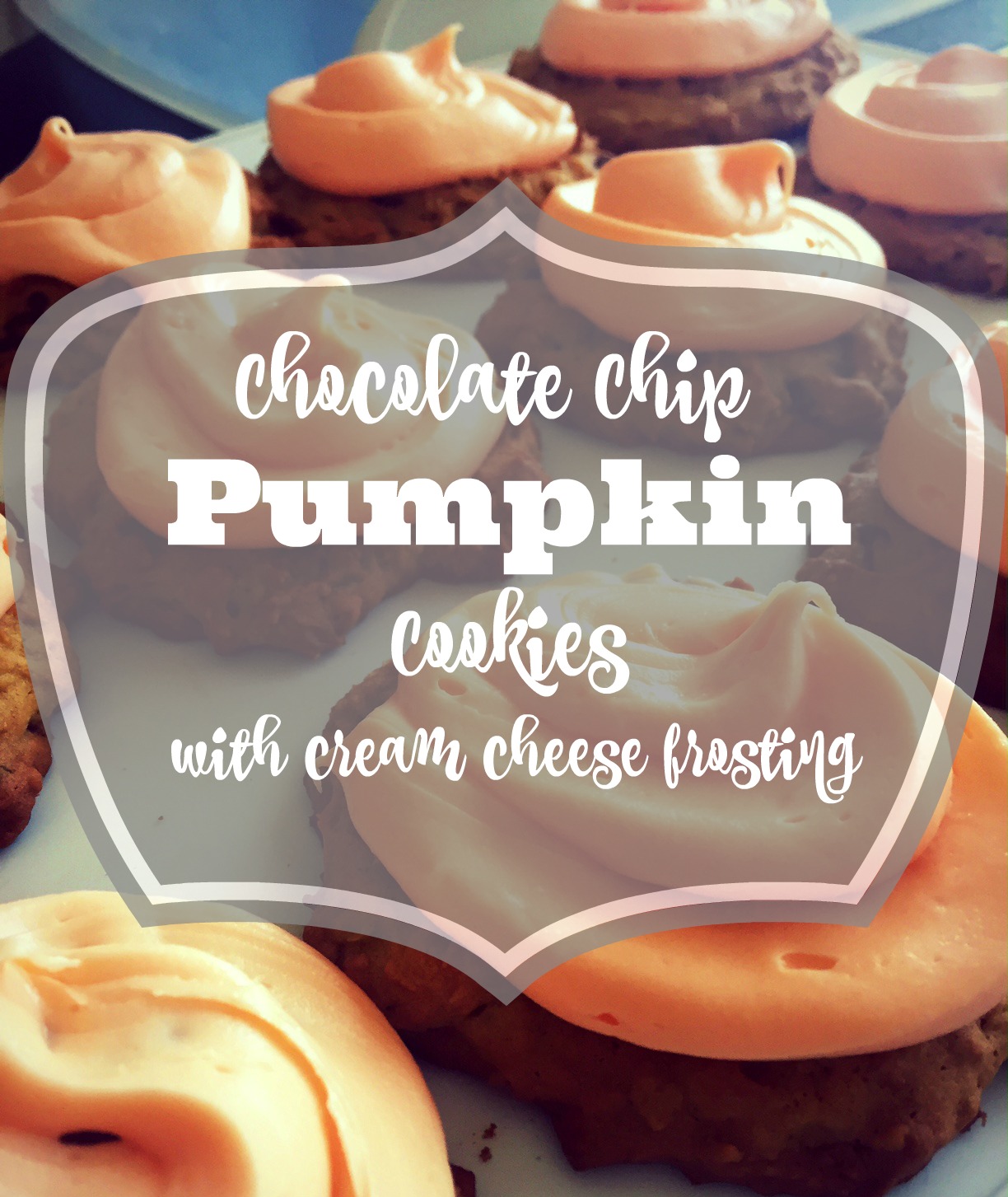 These chocolate chip pumpkin cookies with cream cheese frosting are absolutely AMAZING!