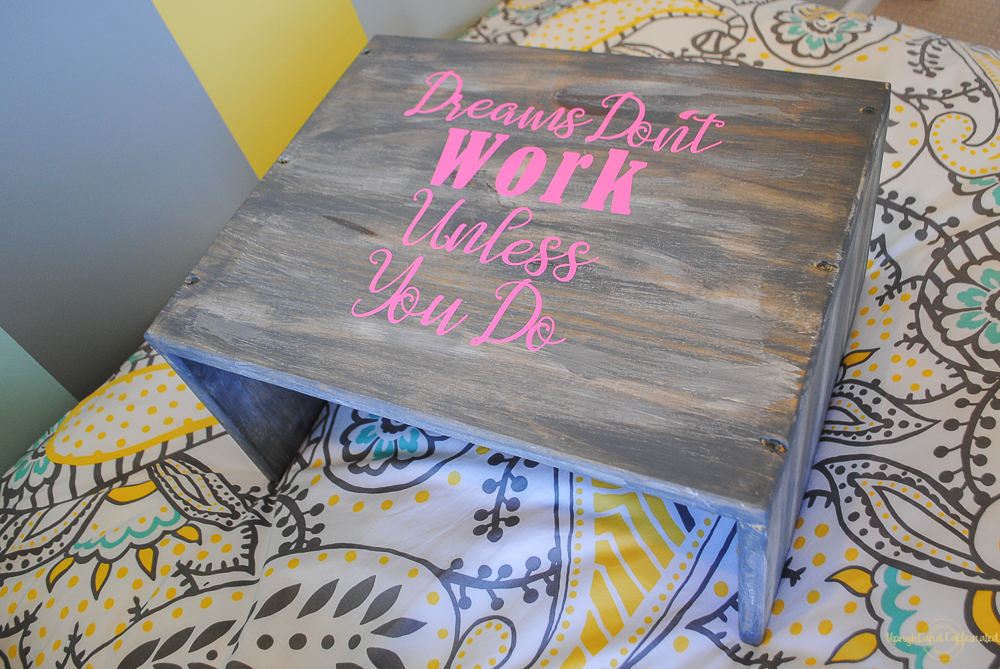 Dreams don't work unless you do - make this DIY laptop table today.