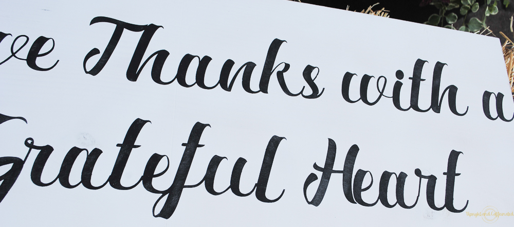 Give Thanks with this farmhouse sign