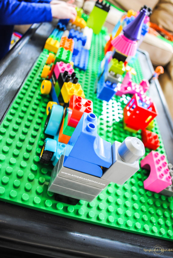 This DIY LEgo Table was made from an old coffee table. 