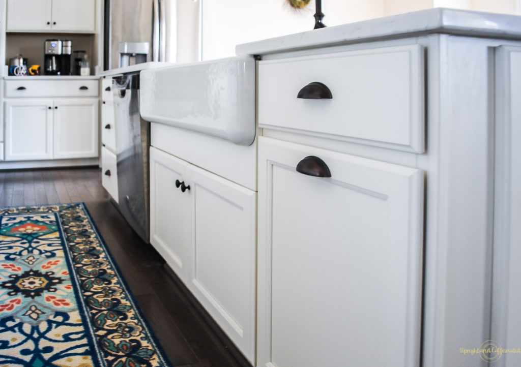 Our kitchen looks beautiful after we upgraded our cabinet hardware. 