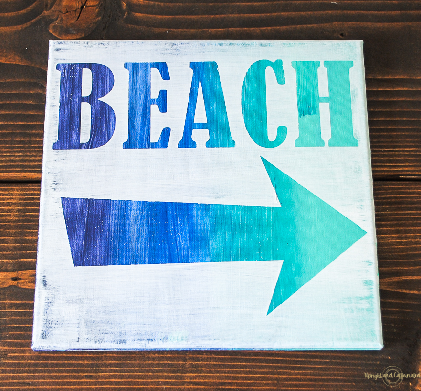 This way to the beach!! Who doesn't love fun beach art! 
