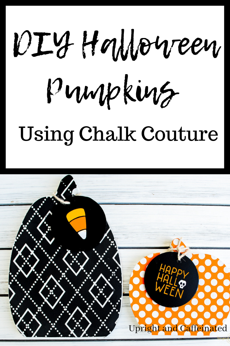 These wooden pumpkins decorated with Chalk Couture are absolutely adorable!