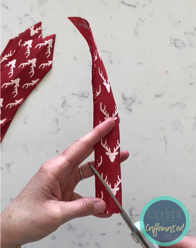 Purple Hues and Me: Bowdabra How To Make a Poinsettia Bow